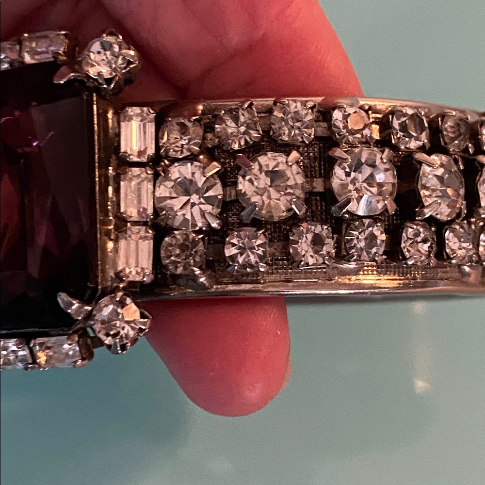 Vintage Statement Bracelet - Picture 7 of 13